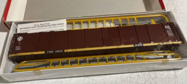 Walthers 932-4812 HO Scale Santa Fe 89'' Enclosed Auto Carrier # 912014 Kit