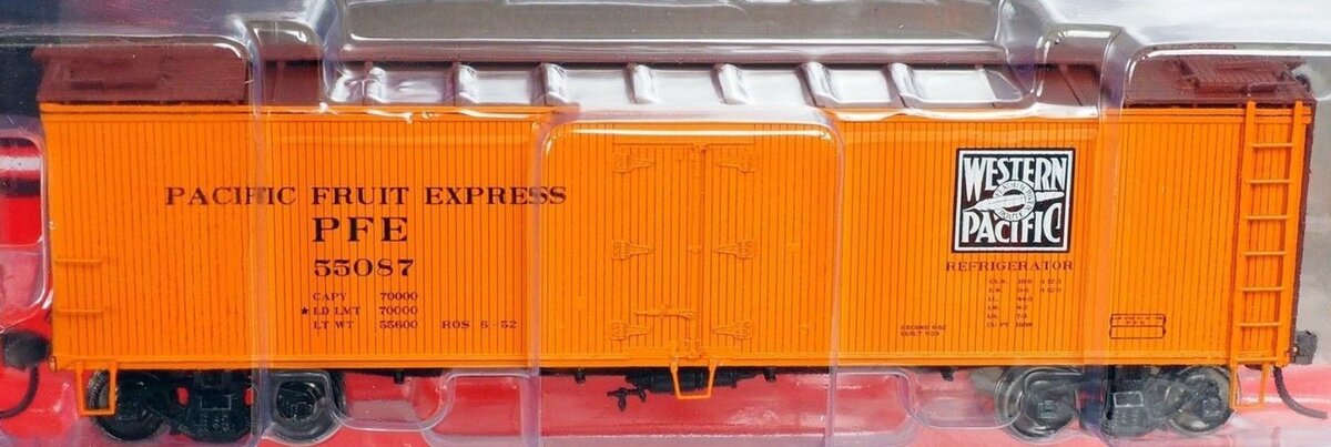 InterMountain T452401-08 HO Western Pacific Tichy Wood Refrigerator Car # 55087