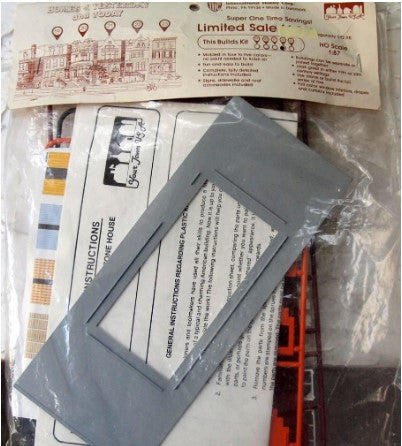 IHC 22 HO Homes of Yesterday and Today Building Kit