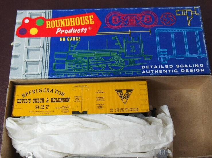 Roundhouse 3120 HO Devil's Gulch & Helengon 36' Refrigerator Car # 927 –  Trainz