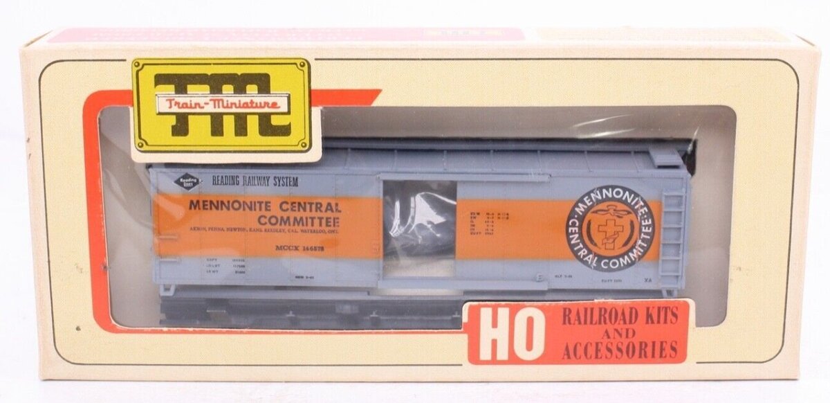 Train Miniature 8090 HO Mennonite Central Comitee 40' Steel Box Car Kit