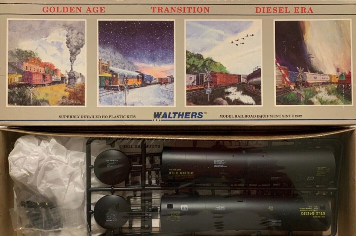 Walthers 932-5201 HO UTLX 54' Tank Car # 641310 Kit