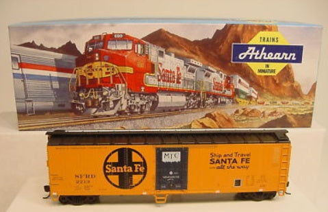 Athearn 2910C HO Scale Santa Fe 50' Mechanical Reefer SFRD # 2213 Kit