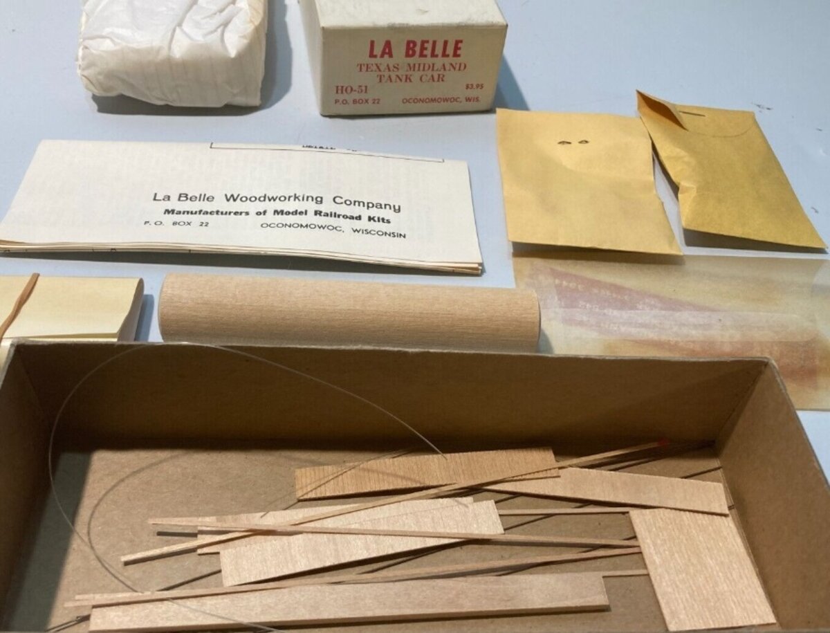 LaBelle Woodworking Co. HO-51 HO Texas Midland Tank Car Wood Kit