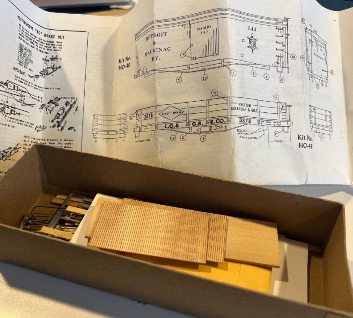 LaBelle Woodworking Co. HO-49 HO Choctow Oklahoma & Gulf Gondola Wood Kit