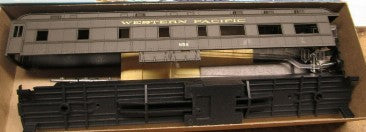 Athearn 5533 HO Bev-Bel Corp. Western Pacific Observation Car #652