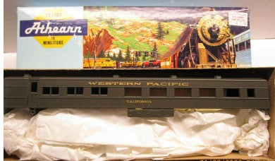 Athearn 5532 HO Bev-Bel Corp. Western Pacific Diner 
