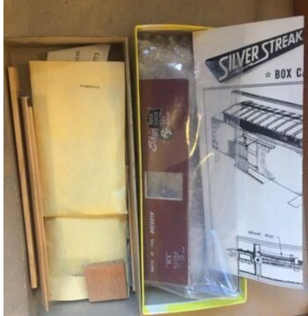 Silver Streak S214-345 HO Rock Island Rocket Freight Box Car Kit – Trainz