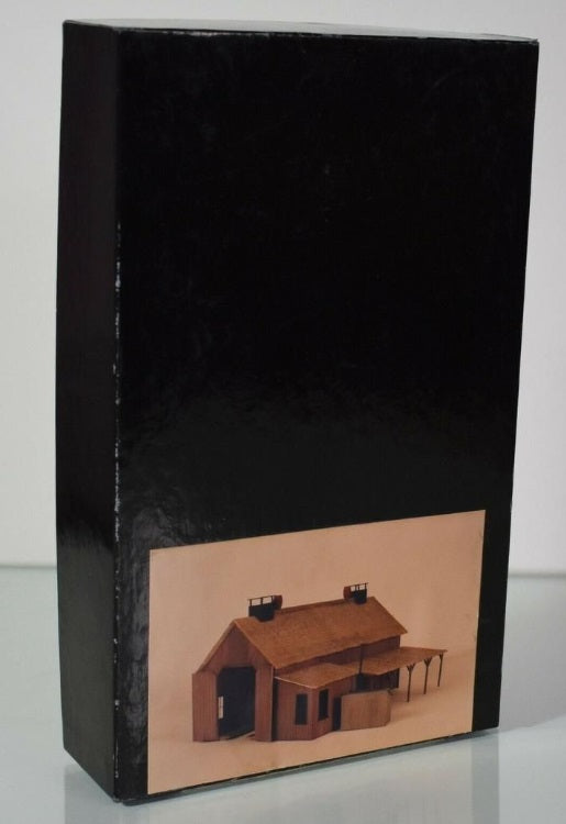 Five Peaks 506 HO Engine House Building Kit
