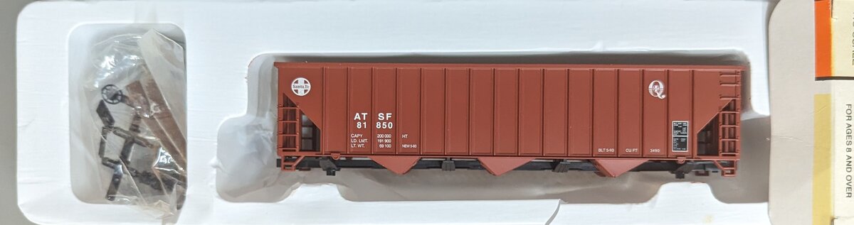 Con-Cor 001-009356-2 HO Santa Fe "Q" 15 Panel 100 Ton Coal Hopper #81850