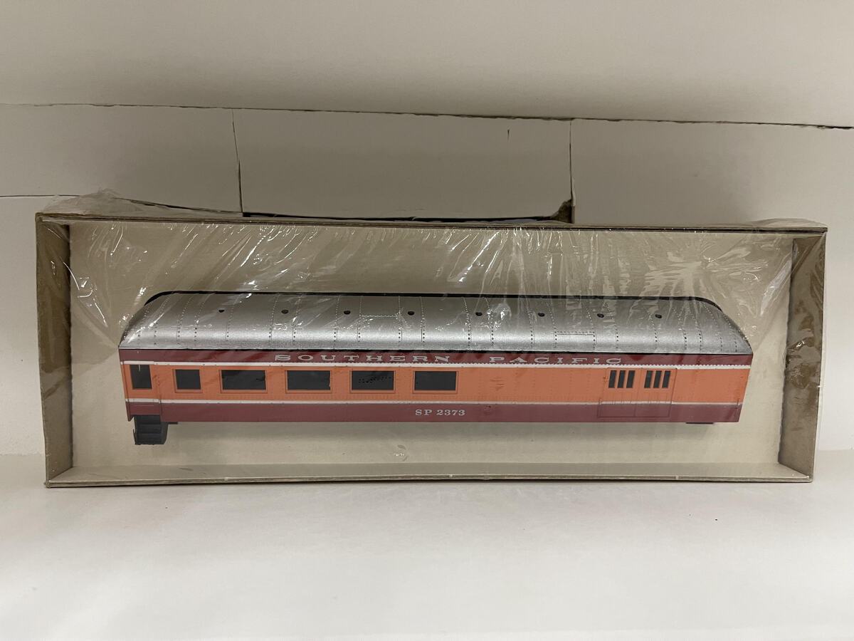 Roundhouse SP2373 HO Southern Pacific Hariman Combination Car Kit