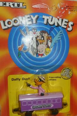 Ertl 2711 Looney Tunes Daffy Duck Diecast Passenger Car