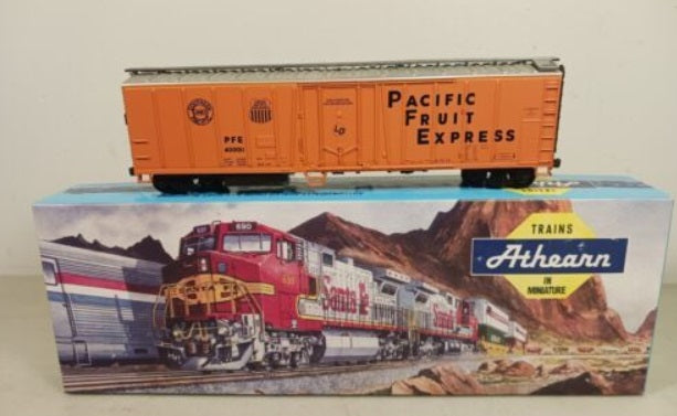 Athearn 2911K HO Pacific Fruit Express 50' Mechanical Reefer # 400011 Kit