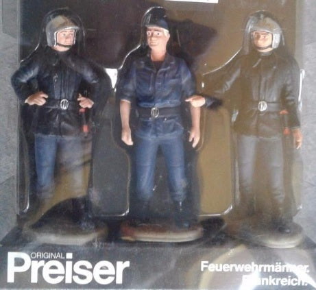 Preiser 7552 G Firefighter Figures (Set of 3)