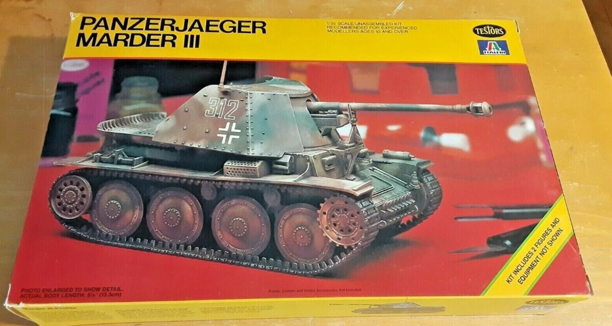 Testors 815 1/35 Panzerjaeger Marder III Military Tank Model Kit