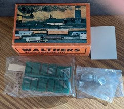 Walthers 933-877 O Scale Interior Old Time 18 Seat Model Kit