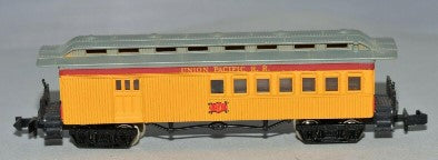 Bachmann 73662 N Scale Yellow w/Gray Roof 47' Old Time Coach