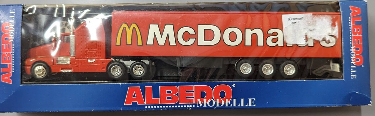 Albedo 900016 1:87 McDonald''''s Delivery Tractor Trailer