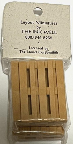 Layout Miniatures 6 O Scale Woodgrain Pallets