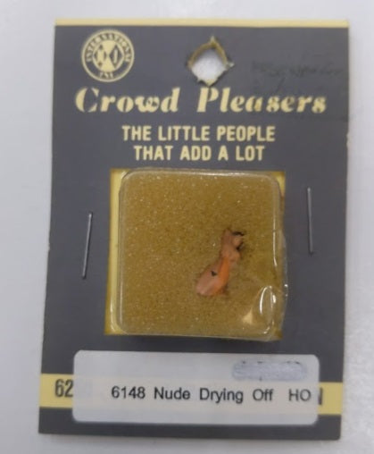 NJ International 6148 HO Crowd Pleasers Female Nude Drying Off