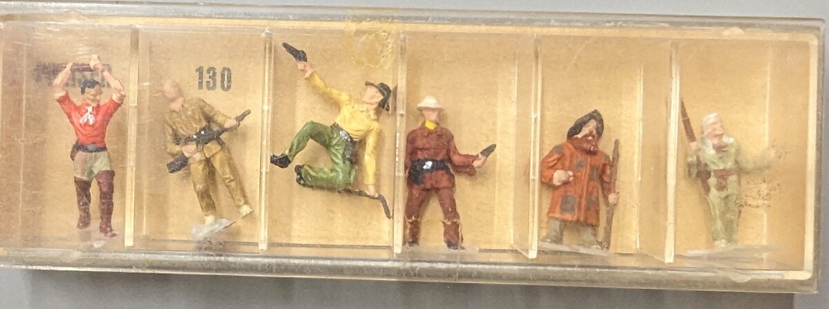 Preiser 130 HO Mountain Men w/Rifles Figures (Set of 6)