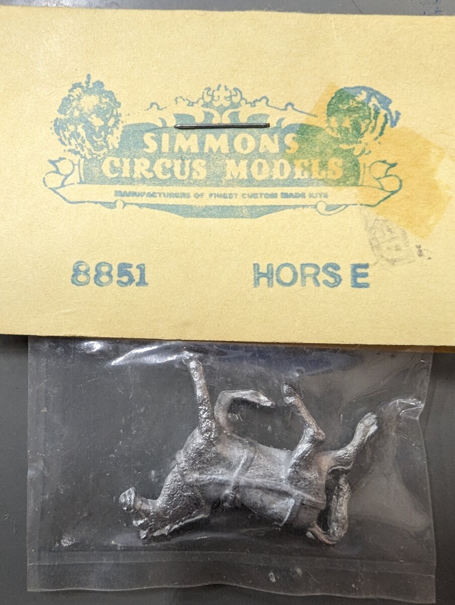 Simmons 8851 HO Circus Performing Horse Silver Figure