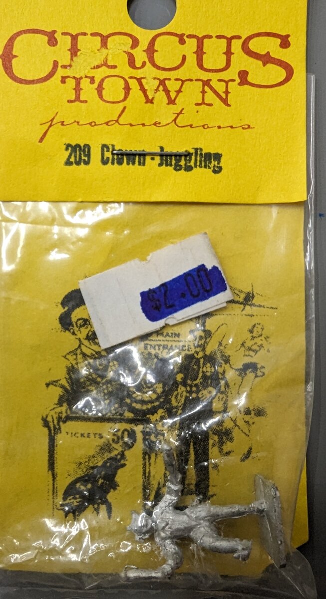 IHC 209 HO Circus Town Unfinished Clown Juggling Figure