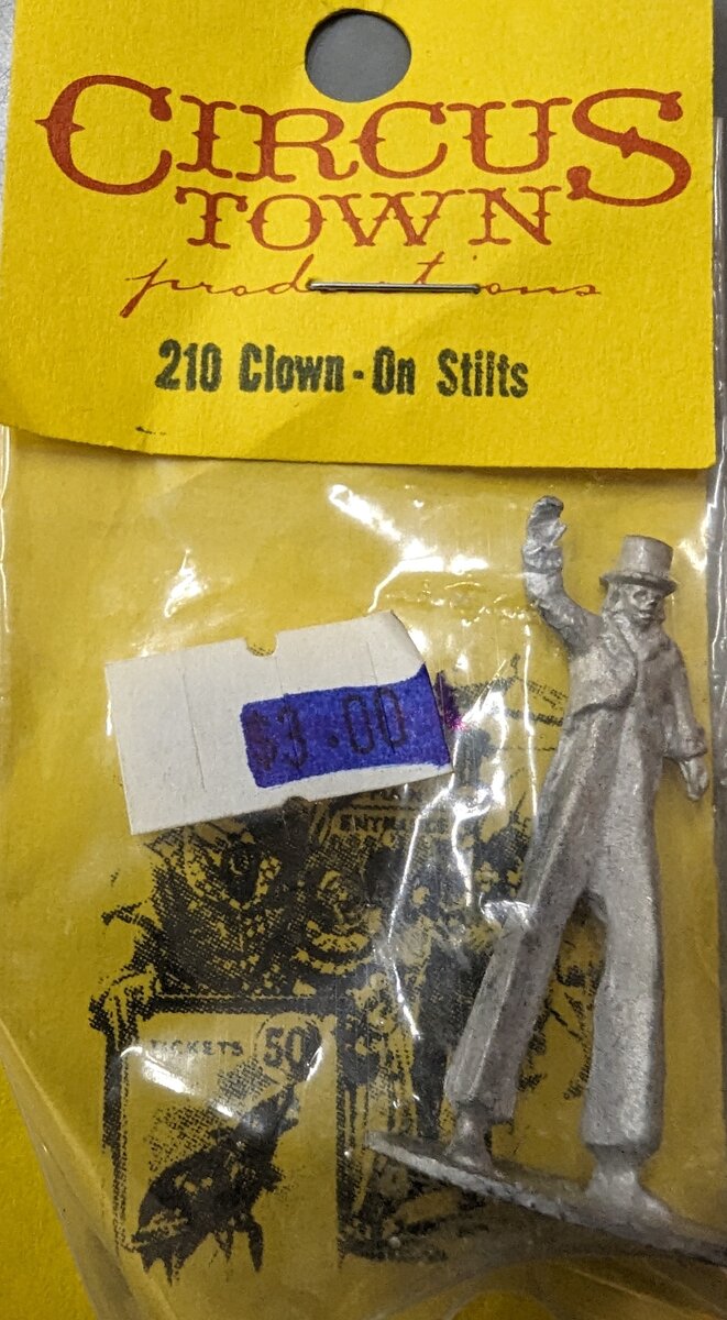 IHC 210 HO Circus Town Unfinished Clown On Stilts Figure