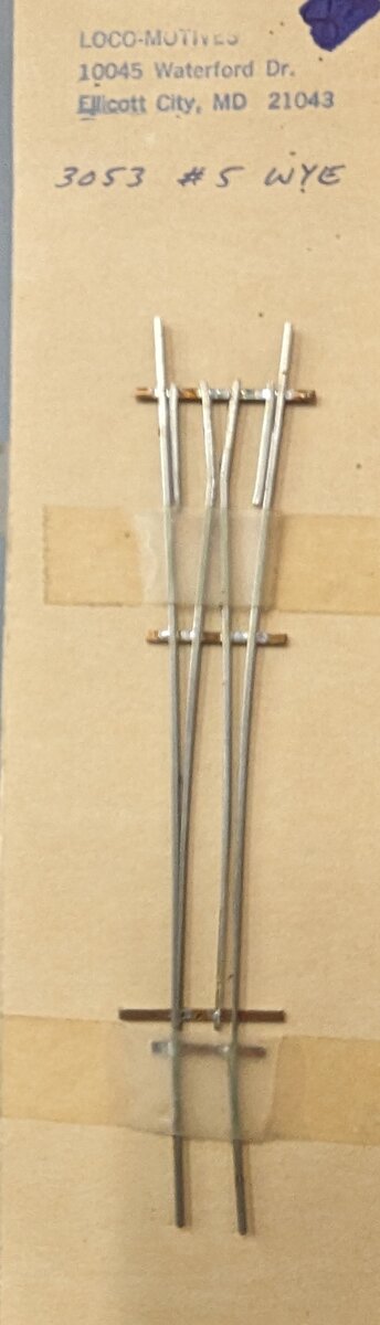 Loco-Motives 3053 N Scale #5 Wye Single Track Piece