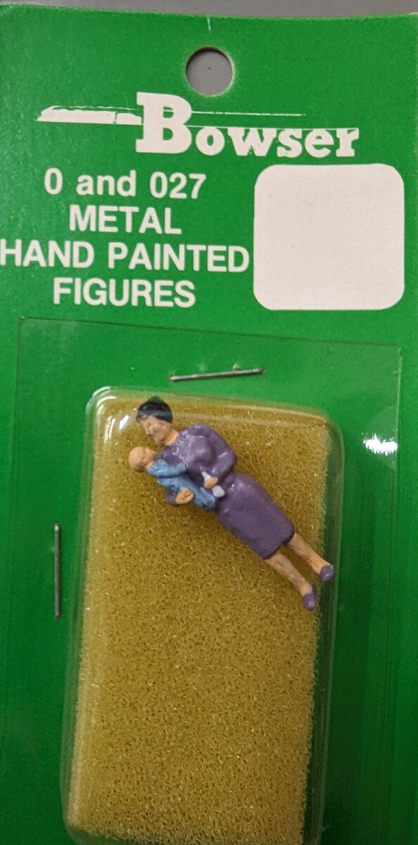 Bowser 1-013771 O/O27 Metal Hand Painted Lady and Baby Figure