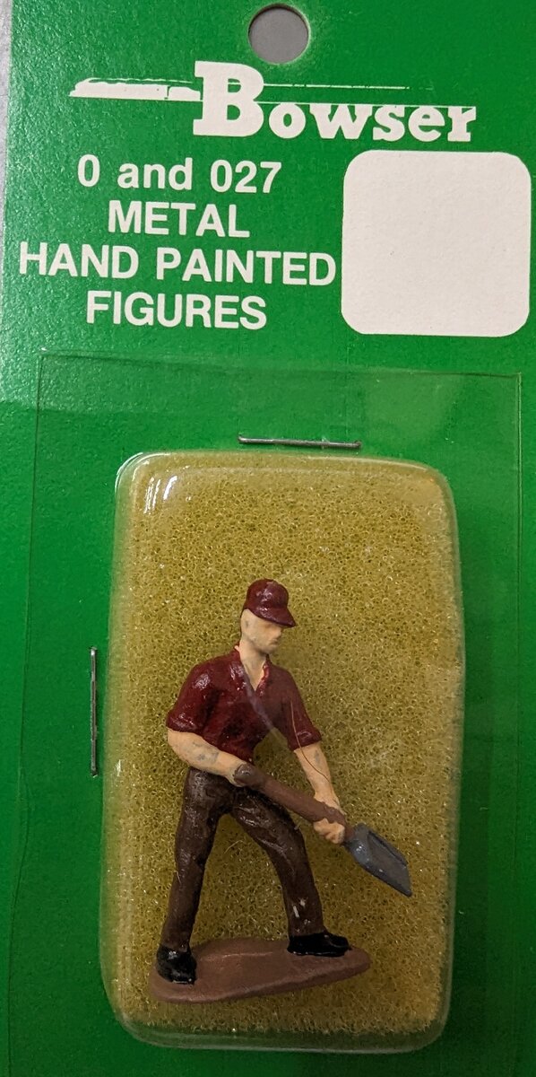 Bowser 1-013704 O/O27 Metal Hand Painted Workman w/Shovel Figure