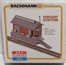 Bachmann 2610 HO Snap-Fit American Prototype Freight Station Building Kit