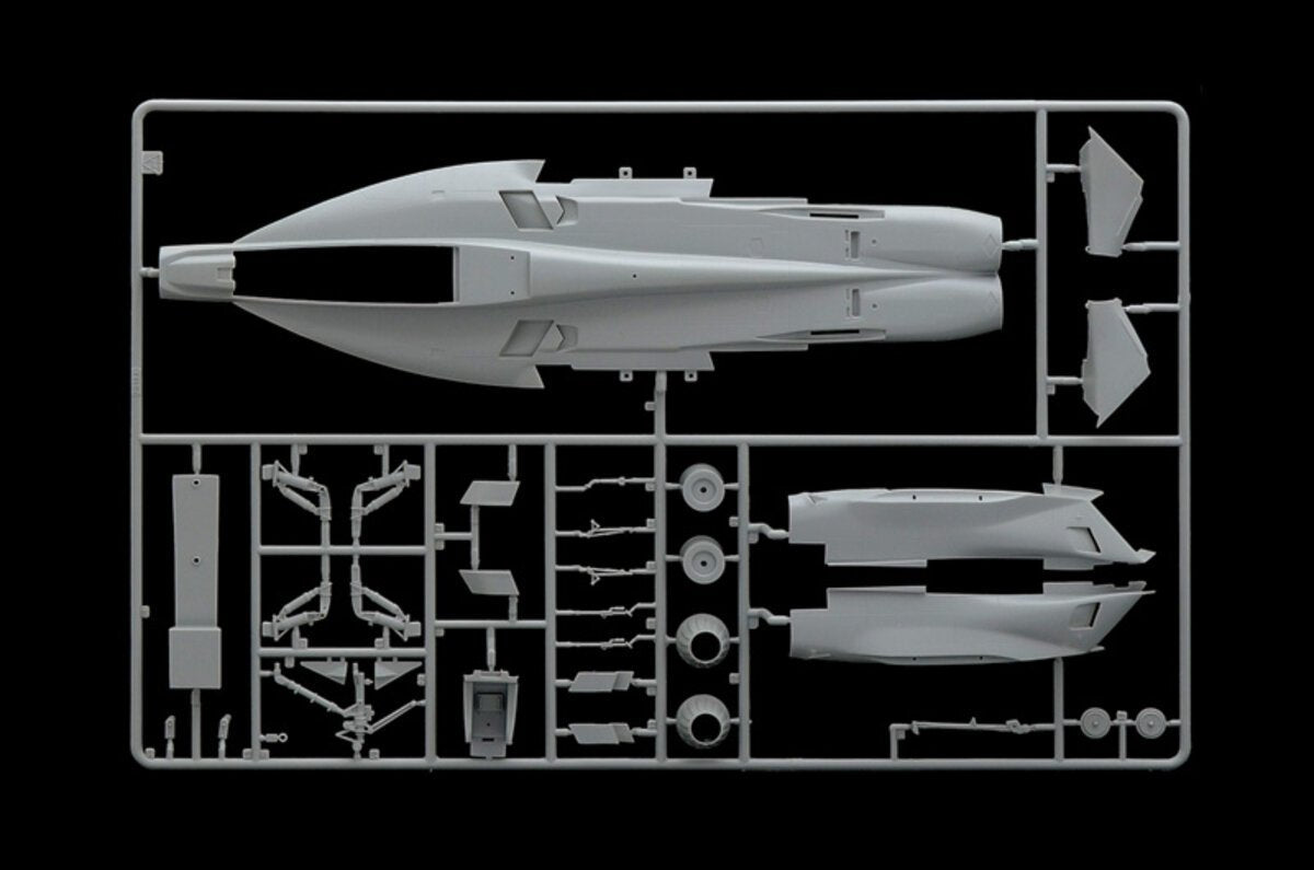 Italeri 2824 1:48 Boeing EA-18G Growler US Navy & RAAF Aircraft Plastic Kit