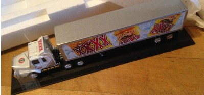 Matchbox 31329-9993 1:100 Castlemaine XXX Scania Tractor Trailer