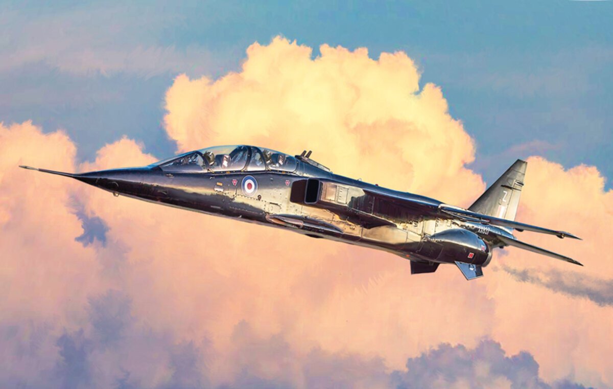 Italeri 1470 1:72 Jaguar T.2 R.A.F. Trainer Fighter Military Aircraft Plane Kit