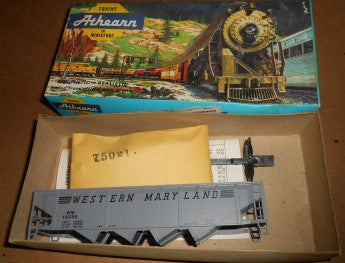 Athearn 1757 HO Western Maryland Hopper Car Kit