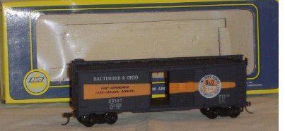 AHM 5241L HO Baltimore & Ohio 40'''' Box Car w/MAC Automatic Couplers