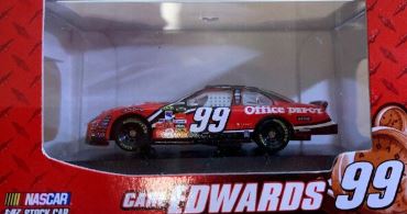 Winners Circle 70534 1:87 #99 Carl Edwards Office Depot Racing Car