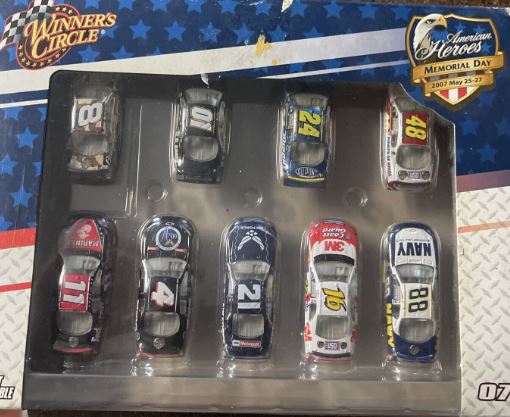 Winners Circle 64801 1:87 American Heroes Memorial Day 2007 Racing (Set of 9)