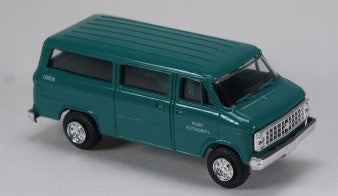 Trident Miniatures 1017 HO Port Authority Green Transport Van