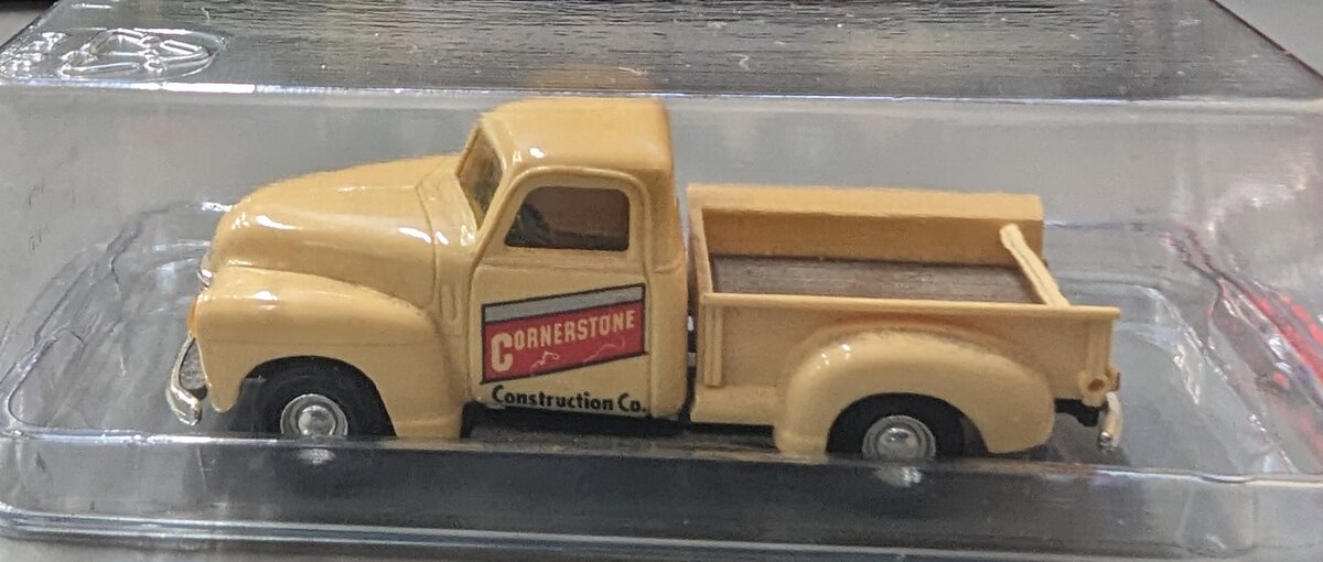 Busch 48290 1:87 Tan Cornerstone Construction Co. 1950 Chevrolet Pickup