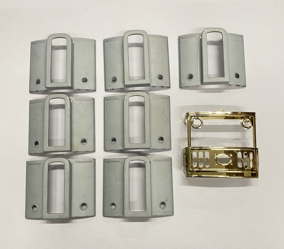 Ives 240-KIT Unassembled Unpainted Ives 240 Passenger Cars Kit (Set of 4)