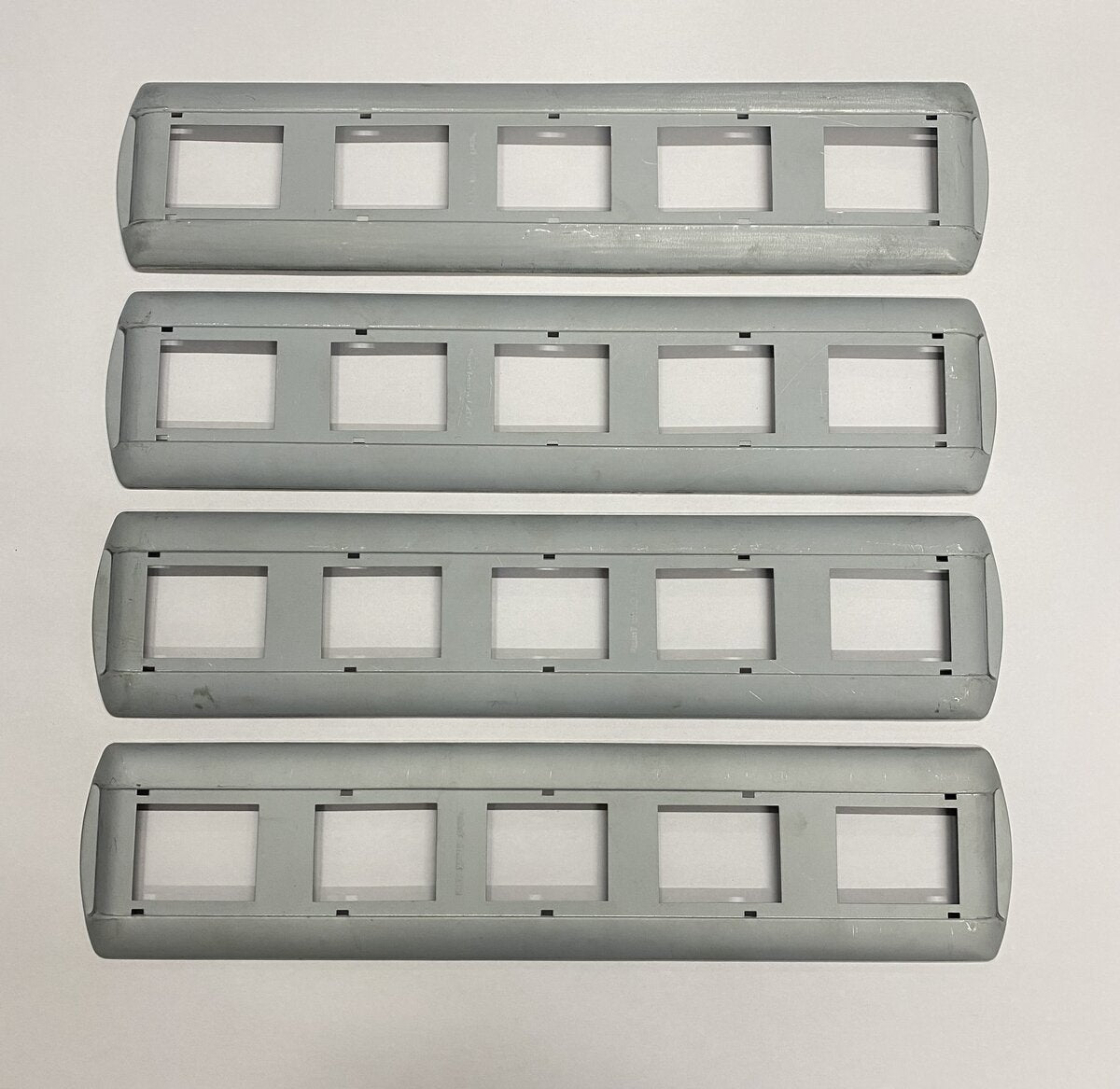 Ives 240-KIT Unassembled Unpainted Ives 240 Passenger Cars Kit (Set of 4)