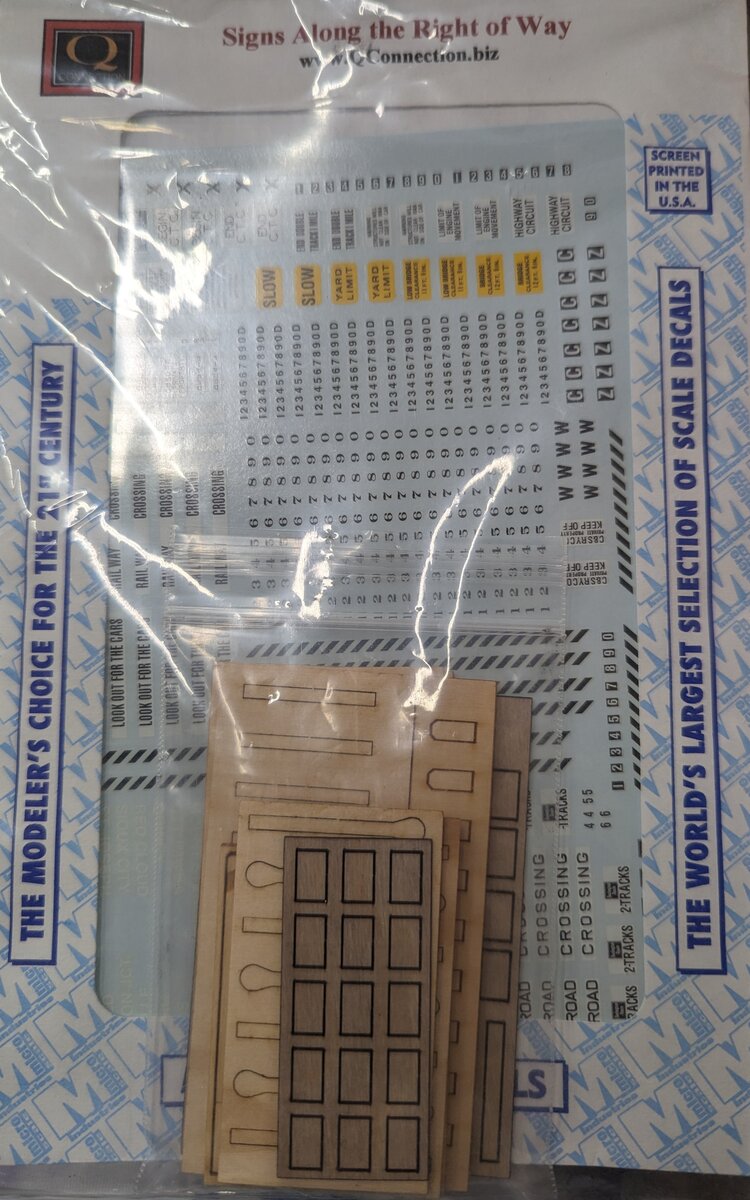 Q Connection 65 HO Signs Along the Right of Way Kit w/Decals