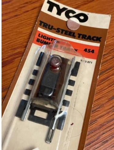 Tyco 454 HO Tru-Steel Track Lighted Bumper Track