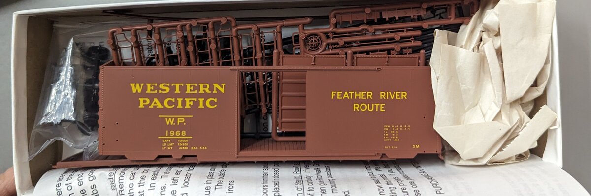 InterMountain WP-08 HO PS-1 Western Pacific 40' Box Car #1968 Kit