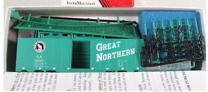 InterMountain 41004-08 HO Great Northern Glacier Green 40'''' Box Car #20197 Kit