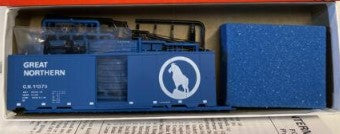 InterMountain 41003-01 HO Great Northern Big Sky Blue 40' Box Car #11379 Kit