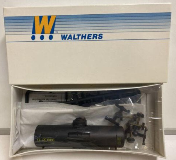 Walthers 9325001 HO UTLX Single Dome Tank Car 49721 Kit Trainz
