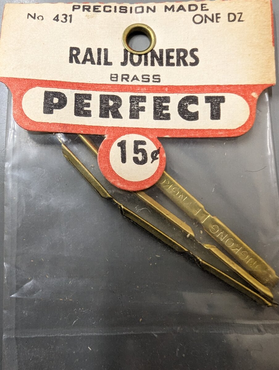 Perfect Parts 431 HO Precision Made Brass Rail Joiners (Pack of 12)